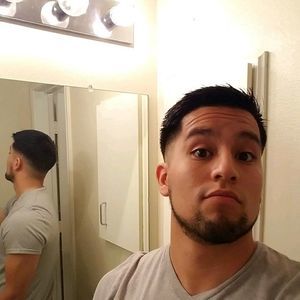 Meet your Posher, Emanuel